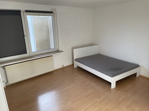 Caldenhofer Weg 68 - 59063 Hamm - WG im 1.OG links - Zimmer Nr. 3