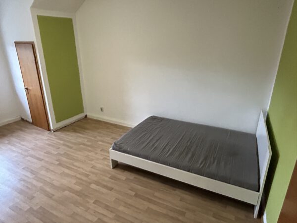 Lindenfelder Weg 21 - 59063 Hamm - WG im DG - Zimmer Nr. 1 - Image 2